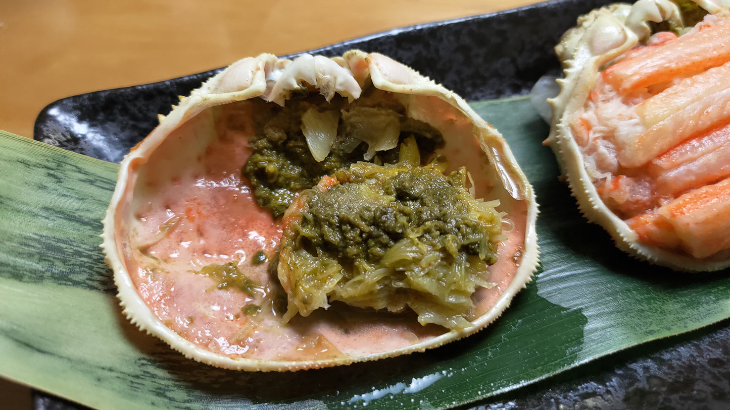 噴火湾産本ズワイガニ甲羅盛